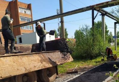 Специалисты объяснили, почему не благоустраивают территорию в Глазове сразу после ремонта коммуникаций - gorodglazov.com