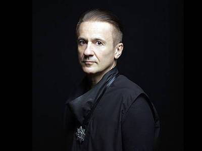 Олег Меньшиков - «КП»: Актеры из театра им. Ермоловой жалуются, что с приходом Меньшикова началось их «выдавливание» - rosbalt.ru - Москва