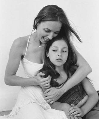 Double dressing: украшения Avgvst для детей и родителей - skuke.net