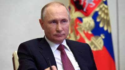 Владимир Путин - Евгений Зиничев - Путин заявил о необходимости выделить финпомощь страдающим от пожаров регионам - russian.rt.com - Россия