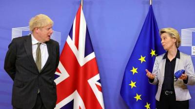 Великобритания требует "нового курса" на торговлю после Brexit для Северной Ирландии - unn.com.ua - Украина - Киев - Англия - Лондон - Ирландия - Великобритания