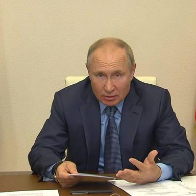 Владимир Путин - Татьяна Голикова - Путин призвал убеждать, а не принуждать россиян вакцинироваться от коронавируса - radiomayak.ru - Россия