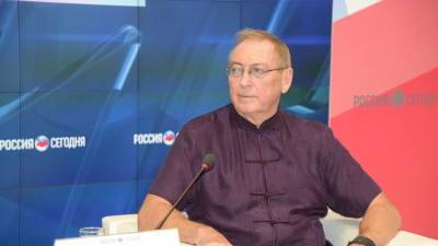 Алексей Арестович - Эксперт жестко пошутил по поводу "разворота" Украины на Китай - crimea.ria.ru - Россия - Китай - США - Украина - Киев - Крым - Симферополь - Париж