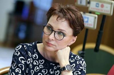 Татьяна Кусайко - В Совфеде предложили способы медподдержки пациентов с рассеянным склерозом - pnp.ru - Россия