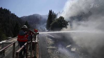 В США бушуют природные пожары - 1tv.ru - США - Нью-Йорк - шт. Калифорния - штат Орегон