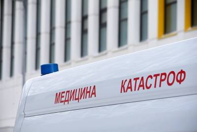 Микроавтобус столкнулся с машиной дорожных рабочих в Новой Москве - vm.ru - Москва