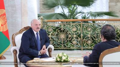 Александр Лукашенко - Sky News Arabia - Лукашенко заявил, что европейцы все ведут к развязыванию третьей мировой войны - naviny.by - Россия - Китай - США - Украина - Белоруссия - Польша - Литва - Латвия