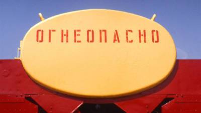 Николай Шульгинов - Правительство может запретить экспорт бензина из-за роста оптовых цен - vesti.ru - Санкт-Петербург