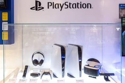 Раскрыта новая версия PlayStation 5 - lenta.ru