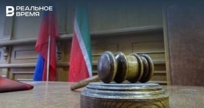 Татьяна Демина - СМИ: дочь директора медколледжа Челнов, подозреваемой в коррупции, выступала посредником при передаче денег - realnoevremya.ru - Россия - респ. Татарстан - Набережные Челны