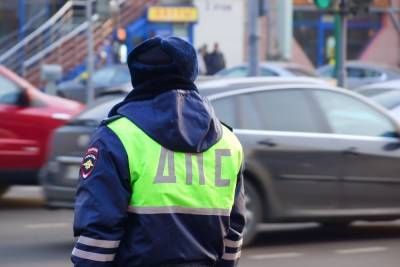 На трассе Томск – Колпашево иномарка слетела на обочину, водитель погиб - tomsk.mk.ru - Томск - Томская обл.
