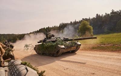 В Николаевской области во время учений военные обстреляли из танка село - korrespondent.net - Украина - Николаевская обл.