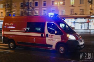 В Кемерове ночью загорелась квартира в пятиэтажке - gazeta.a42.ru - Россия - Кемеровская обл.