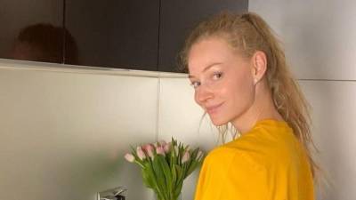Светлана Ходченкова - «Невозможно прекрасная!» — мокрая Ходченкова в майке на голое тело поразила грацией - 5-tv.ru - Мальдивы