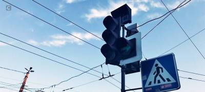 Светофор появится рядом с поликлиникой в Петрозаводске - stolicaonego.ru - Петрозаводск - республика Карелия