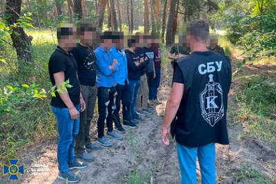 На Украине разоблачили международный канал переправки нелегальных мигрантов в ЕС - lenta.ru - Россия - Украина - Луганская обл. - Афганистан - Донецкая обл.