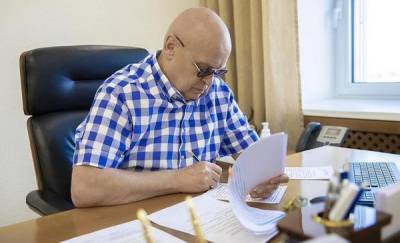 Евгений Заболотный - Председатель гордумы помог решить вопросы, поступившие от тюменцев - news.megatyumen.ru - Тюмень