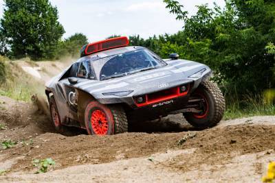 Немцы построили электрический багги Audi RS Q e-tron с мощностью 500 кВт и батареей на 50 кВтч для участия в ралли «Дакар» - itc.ua - Украина