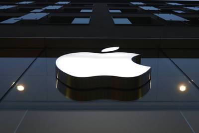 Самый дешевый iPhone 12 рекордно подешевел - lenta.ru - Россия