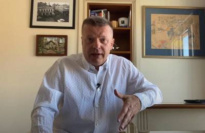 Леонид Парфенов - Евгений Киселев - Леонид Парфёнов попал на «Миротворец» за «покушение на территориальную целостность Украины» - sharij.net - Москва - Россия - Украина - Крым