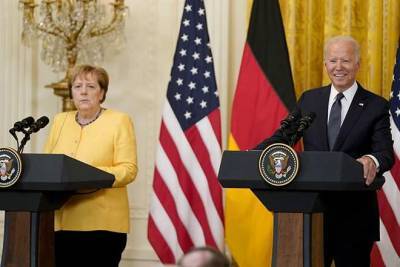 Дональд Трамп - Bloomberg: В США нашли способ «похоронить» договоренность с Германией по «Северному потоку – 2» - actualnews.org - Россия - США - Германия