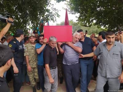В Бейлагане простились с азербайджанским военнослужащим, погибшим в результате армянского обстрела (ФОТО) - trend.az - Азербайджан