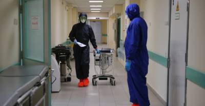 За сутки в России вновь выявили менее 24 тысяч новых случаев коронавируса - reendex.ru - Москва - Россия - Санкт-Петербург - Московская обл.