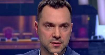 Алексей Арестович - Украина не собирается ехать в Минск для участия в заседаниях ТКГ — Арестович - delo.ua - Украина - Белоруссия - Минск