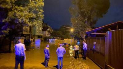 Алексей Копайгородский - В Сочи автомобиль с людьми смыло в реку: водителя нашли мертвым - crimea.ria.ru - Крым - Сочи - Краснодарский край - Симферополь