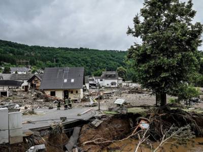 Наводнения в Германии: 30 000 человек остаются без питьевой воды и электричества - unn.com.ua - Украина - Киев - Германия