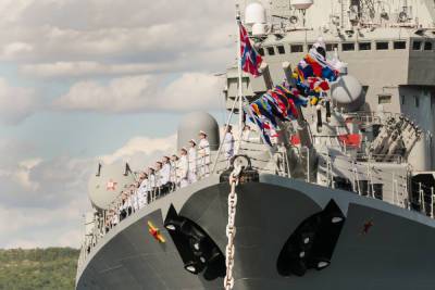 Северян приглашают посмотреть прямую трансляцию парада в честь Дня ВМФ - murmansk.mk.ru - Россия - Мурманская обл.