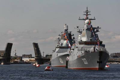 Владимир Путин - Путин примет главный военно-морской парад в Петербурге - tvc.ru - Россия - Санкт-Петербург