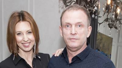 Лариса Долина - Виктор Рыбин - Лидер "Дюны" Виктор Рыбин устроил "игрища" у бассейна - inforeactor.ru