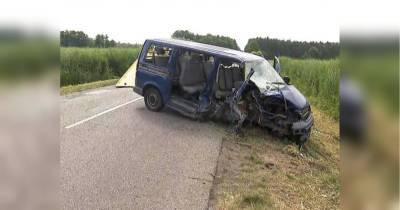 У Польщі п'яна жінка врізалася в автобус з українцями: є загиблі і постраждалі - fakty.ua - Украина