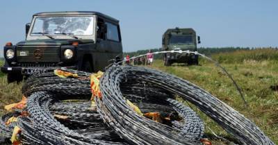 Литва приостановила возведение забора на границе с Беларусью: не хватает колючей проволоки - rus.delfi.lv - Белоруссия - Эстония - Литва - Словения - Чехия - Дания - Латвия