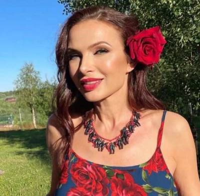 Эвелина Бледанс - «Я вся распухла и покрылась пупырчатыми пятнами»: Бледанс рассказала, как получила медотвод от прививки - actualnews.org
