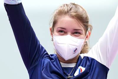 Виталина Бацарашкина - Российская чемпионка Олимпиады раскрыла ошибку судей в момент решающего выстрела - lenta.ru - Токио