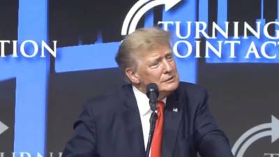 Дональд Трамп - Владимир Путин - Ангела Меркель - Джо Байден - Трамп вновь упрекнул Байдена в одобрении "Северного потока - 2" - piter.tv - Россия - США - Германия - шт. Аризона