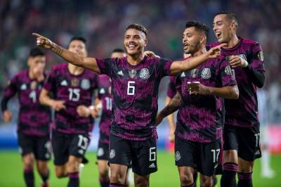 Дос Сантос - Кубок КОНКАКАФ: Мексика и Катар выходят в полуфинал - mediavektor.org - Мексика - Катар - Гондурас