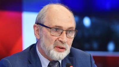 Роман Вильфанд - Названа причина аномальной погоды в России - penzainform.ru - Россия