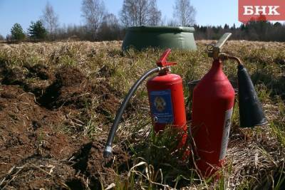 Виктор Бобыря - В Усинске два человека получили ожоги при возгорании бульдозера - bnkomi.ru - респ. Коми - Усинск