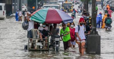 На Филиппинах из-за сильного наводнения эвакуировали 15 тысяч человек (ФОТО) - dsnews.ua - Украина - Филиппины