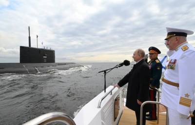Владимир Путин - Через месяц после инцидента с Defender у оккупированного Крыма: Путин пригрозил врагам "непоправимым ударом" от российского флота - unn.com.ua - Москва - Россия - Украина - Киев - Крым - Санкт-Петербург