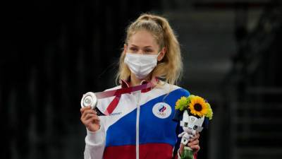 Владимир Путин - Виталина Бацарашкина - Олимпиада, день 2: копилка россиян пополнилась пятью медалями - vesti.ru - Россия - Токио