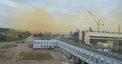Люди потенциально в опасности: спасатели назвали количество химзаводов в Киеве - dsnews.ua - Украина - Киев