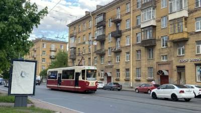 Проспект Обуховской обороны закроют для трамваев на всю рабочую неделю - piter.tv