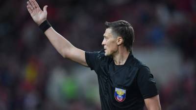 Василий Казарцев - Игорь Федотов - Бывший судья призвал арбитра Казарцева завершить карьеру после матча «Урал» — «Краснодар» - russian.rt.com - Краснодар