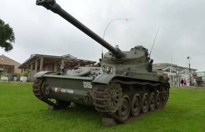 Российский “Краснополь” уничтожил французский танк AMX-13 - pupolita.ru - Россия - Сирия