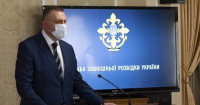Владимир Зеленский - Петр Порошенко - Андрей Ермак - Александр Литвиненко - Валерий Кондратюк - Похищение Чауса и "пленки Бигуса". Почему Зеленский срочно сменил главу СВР - dsnews.ua - Украина