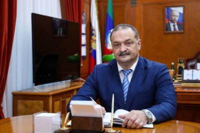 Сергей Меликов - Врио Главы РД Сергей Меликов поздравил дагестанцев с Днем Конституции Республики - mirmol.ru - респ. Дагестан